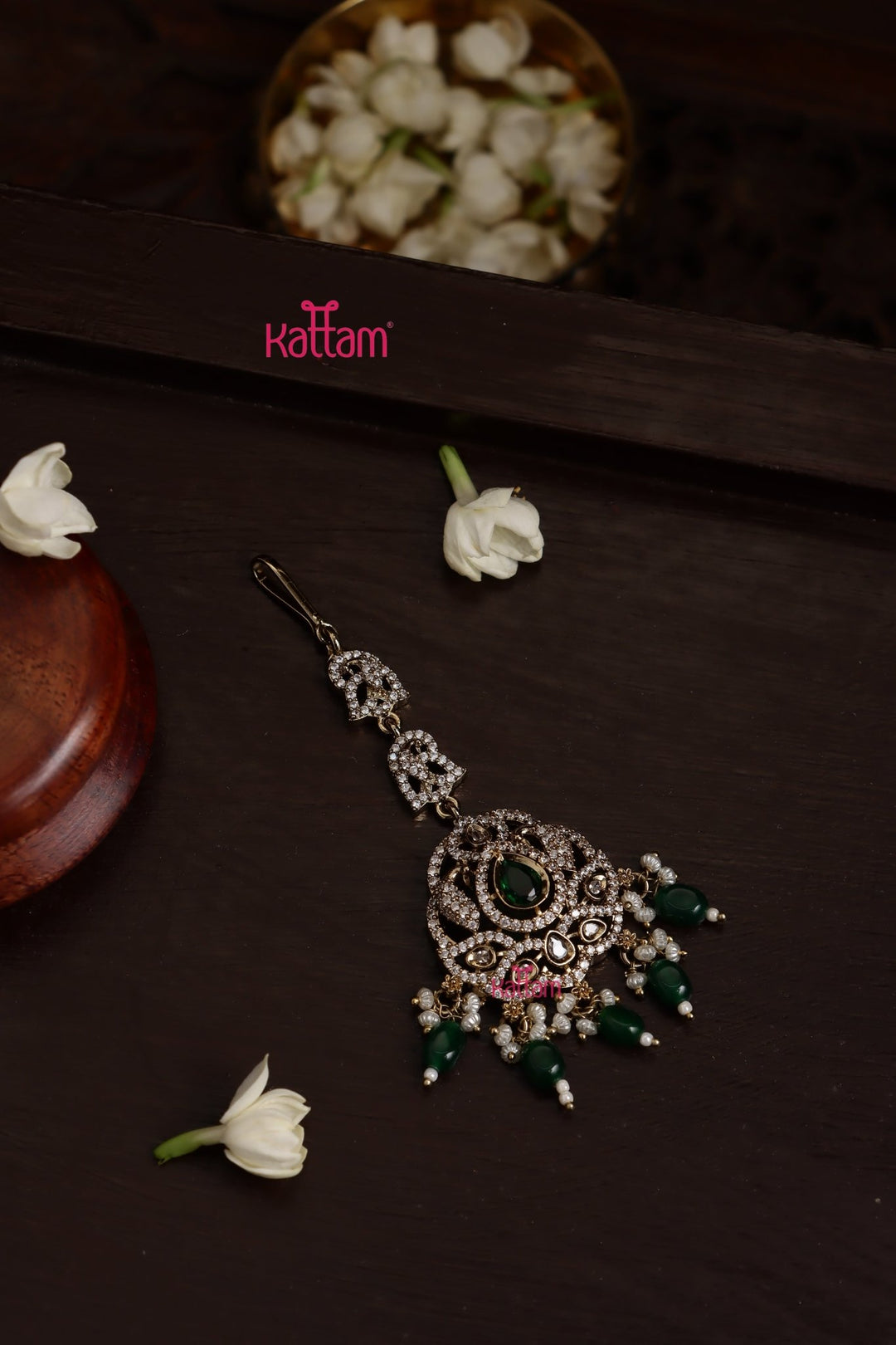 Envi - Victorian Green Maangtikka - MT167