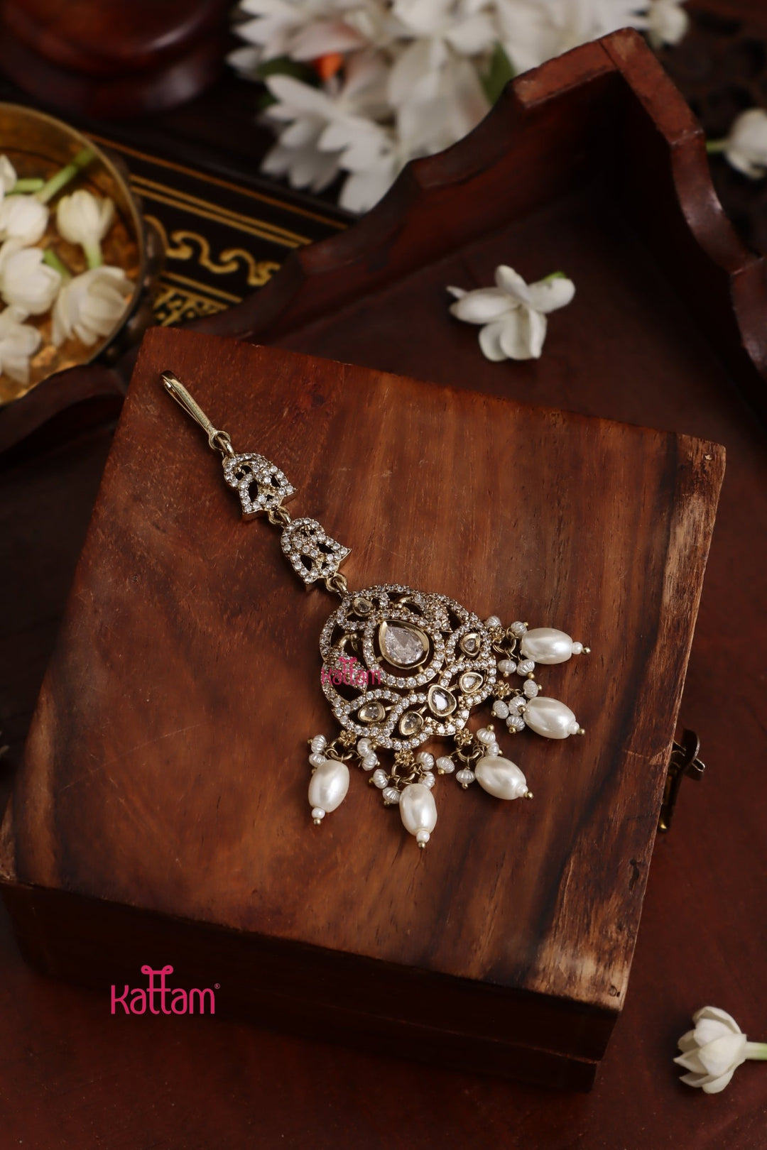 Envi - Victorian Pearl Maangtikka - MT169