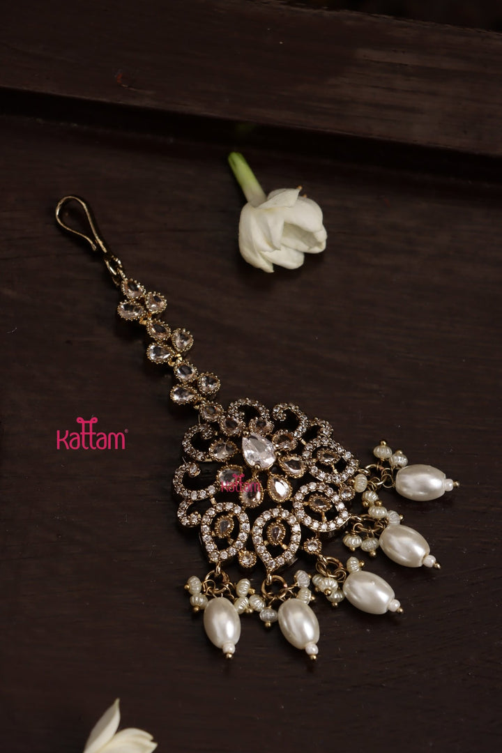 Eshva - Victorian White Maangtikka - MT187