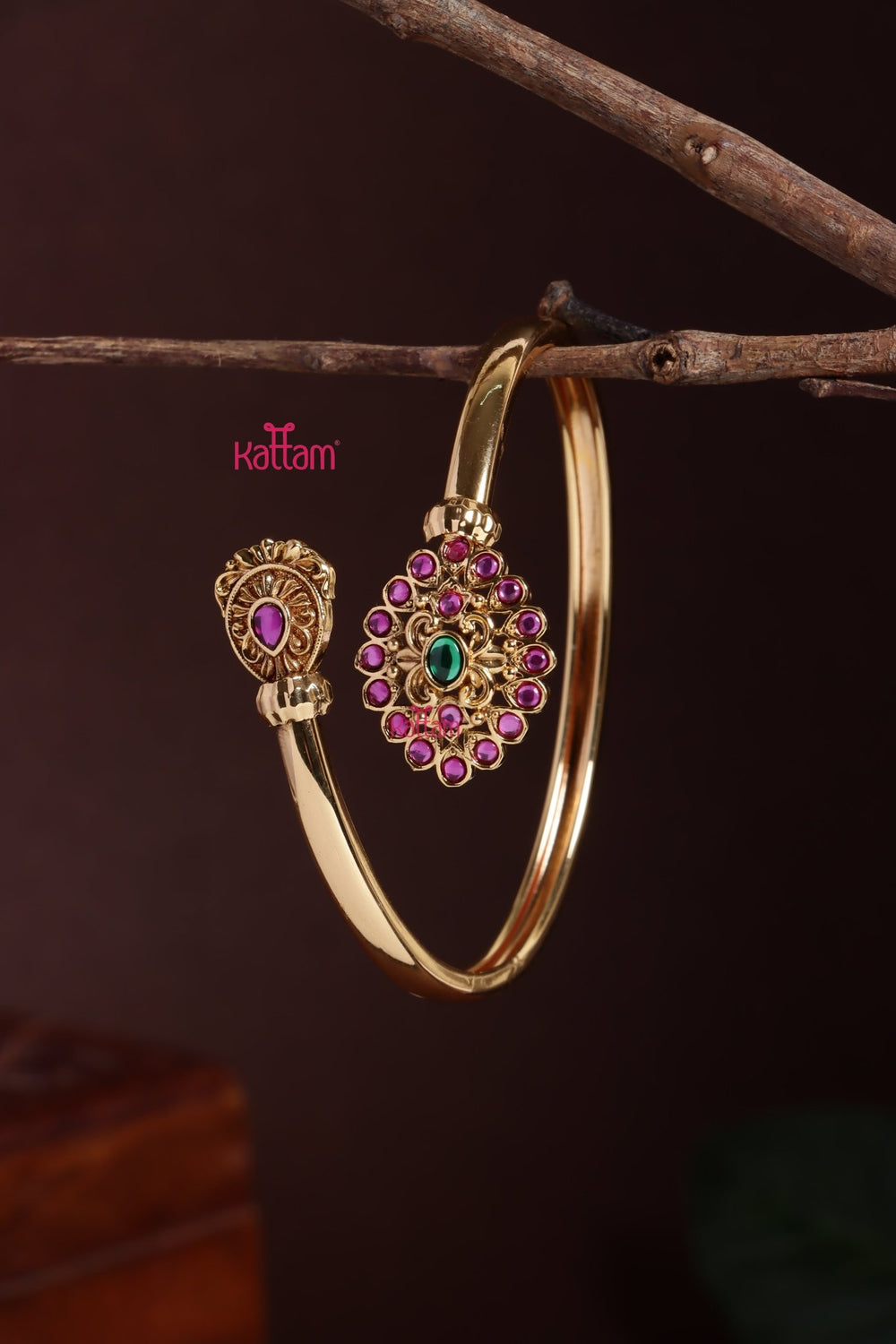Ethnic Motif Kada - B613