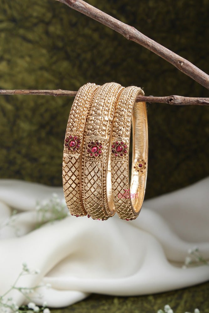 Ethnic Stackable Bangle ( Set of 6) - B450 - V4