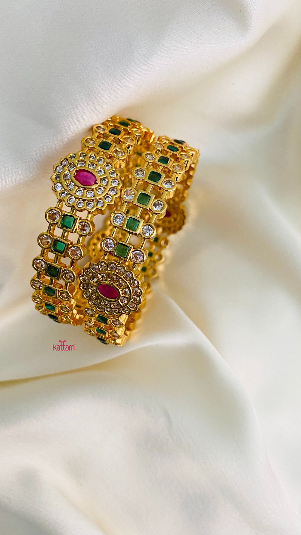 Festive Stone Bangle - B110