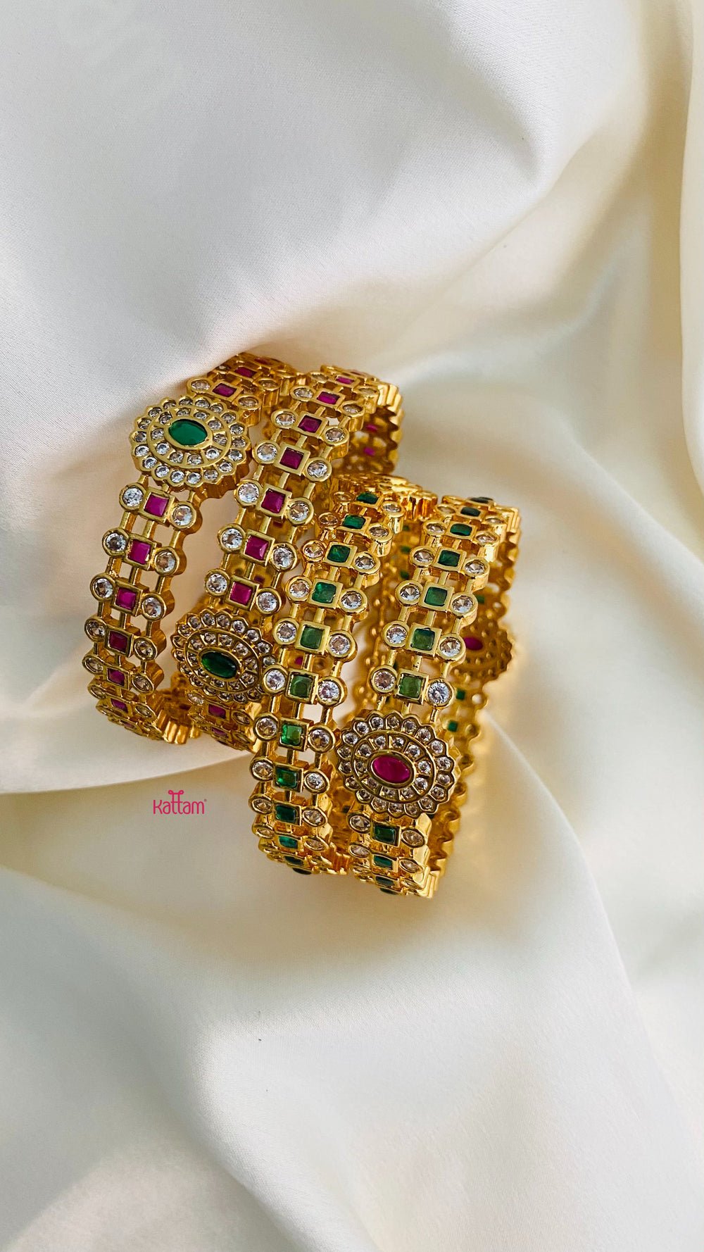 Festive Stone Bangle - B110