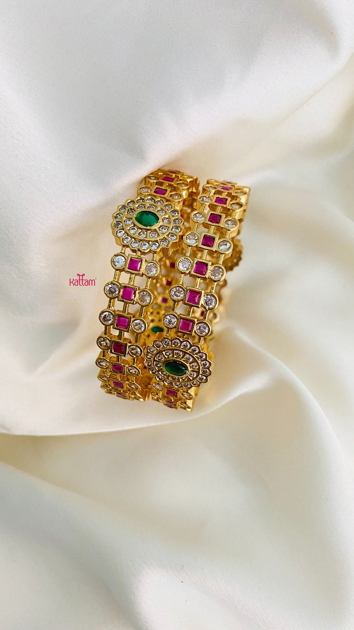 Festive Stone Bangle - B110