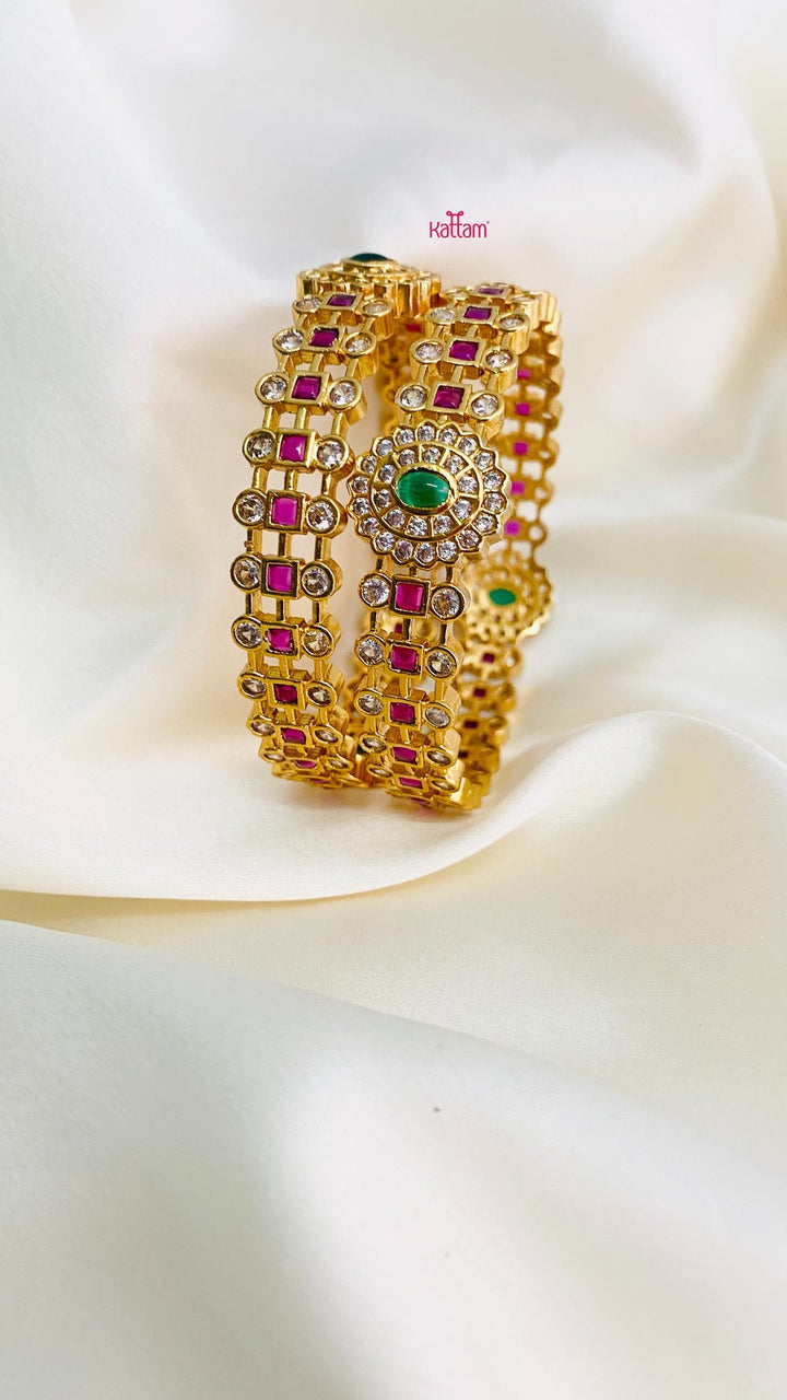 Festive Stone Bangle - B110