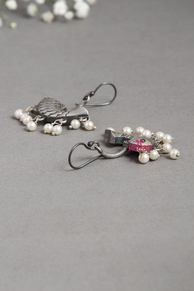 Fish Hook Earring - E451