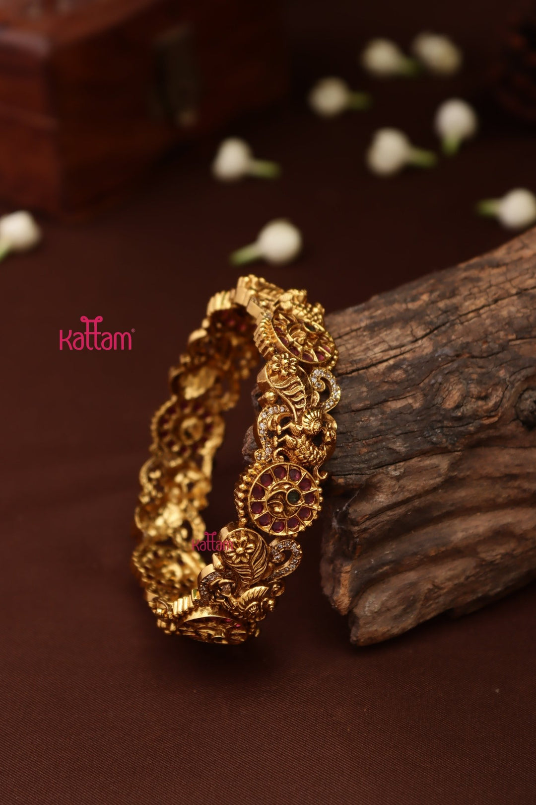 Flourish Stone Bangle - B640