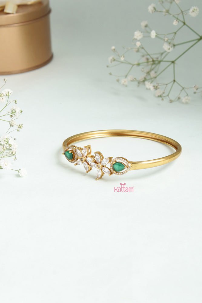 Flower Green Stone Kada - B466