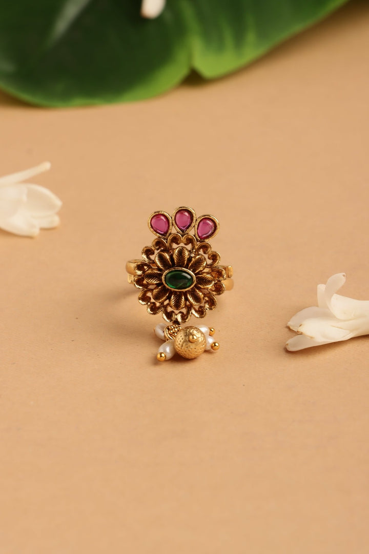 Flower Pearls Ring - R78