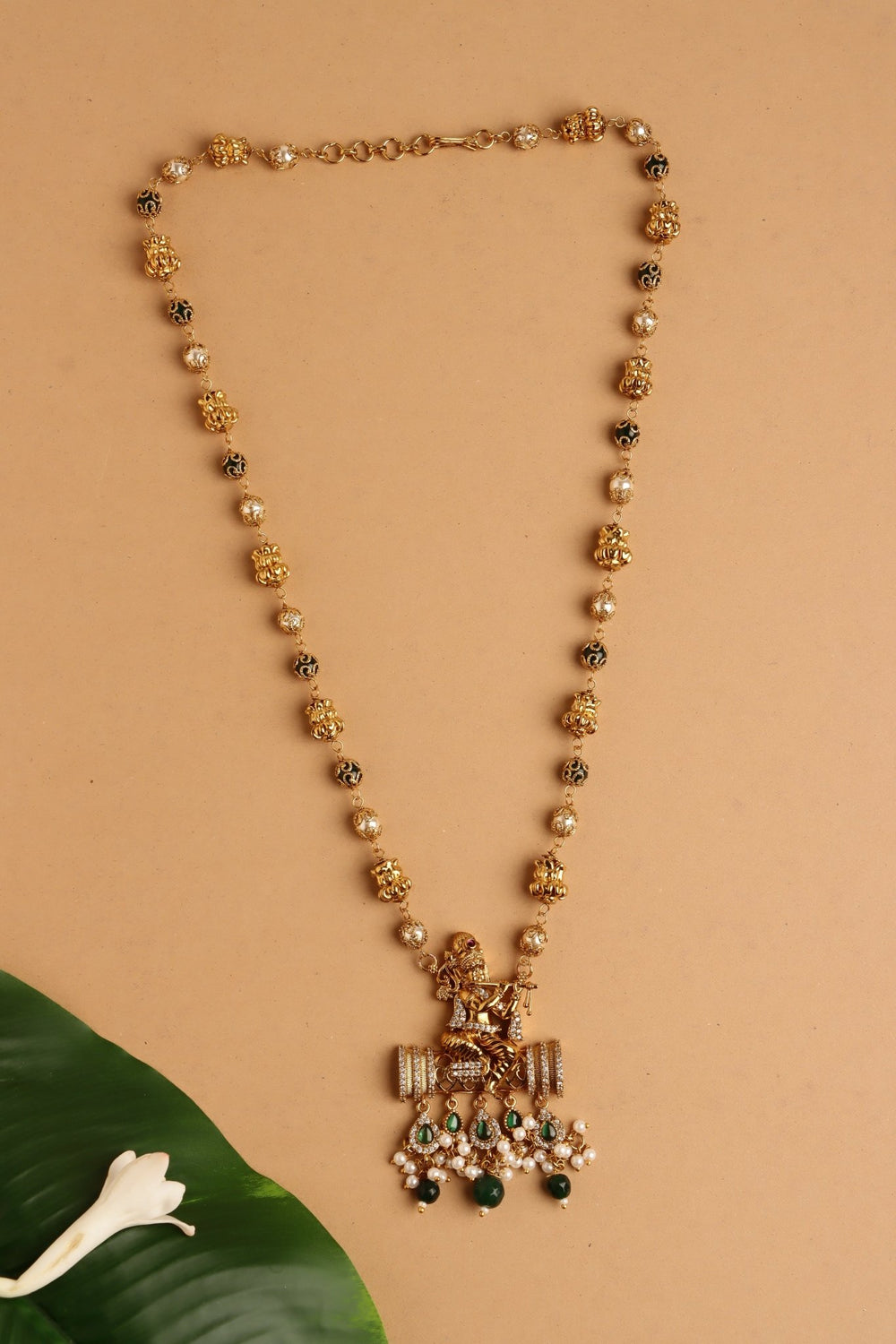 Flute Krishna Pendant Pearl Mala - Design 3 - N4104