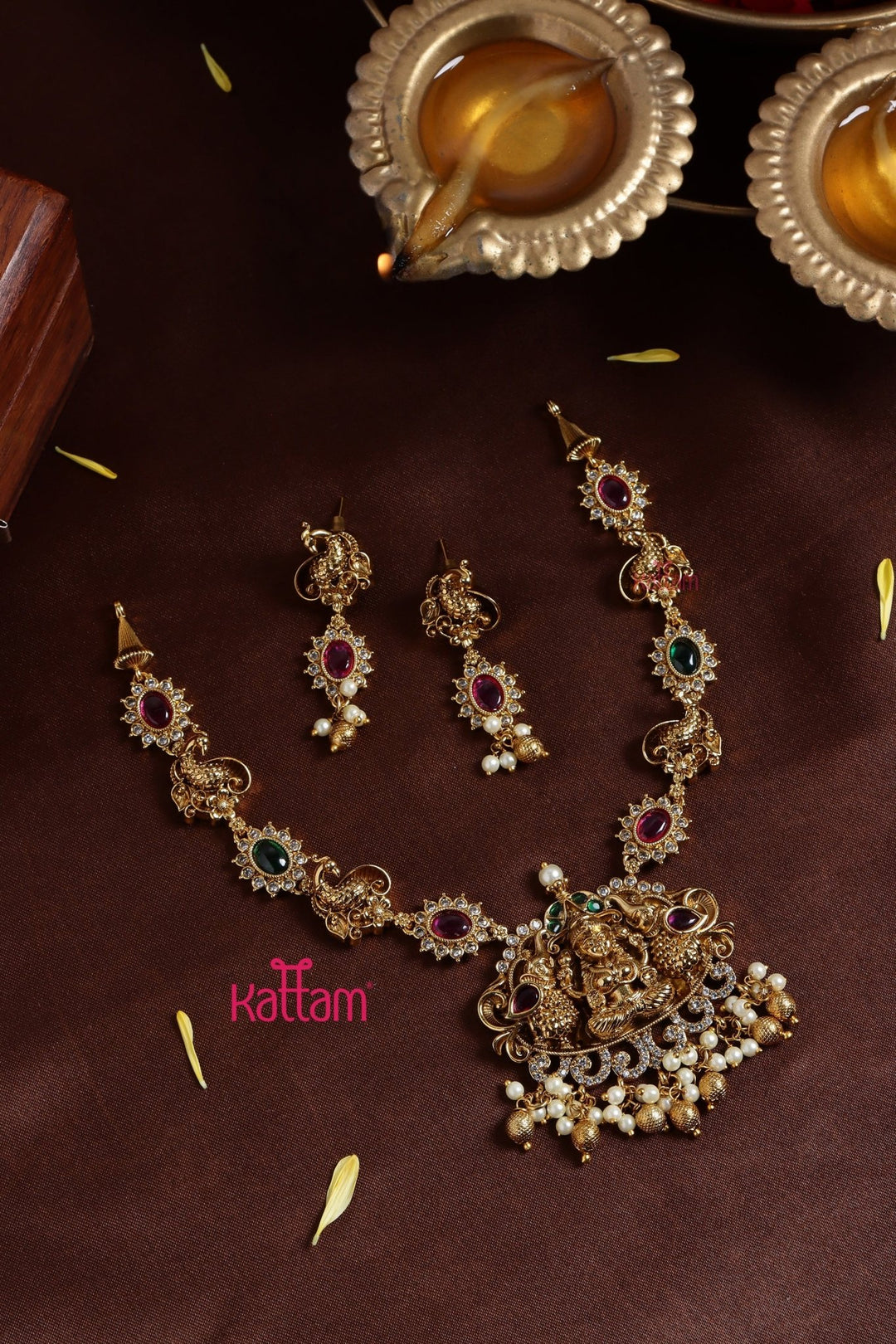 Gajalakshmi Dollar Necklace - N3234