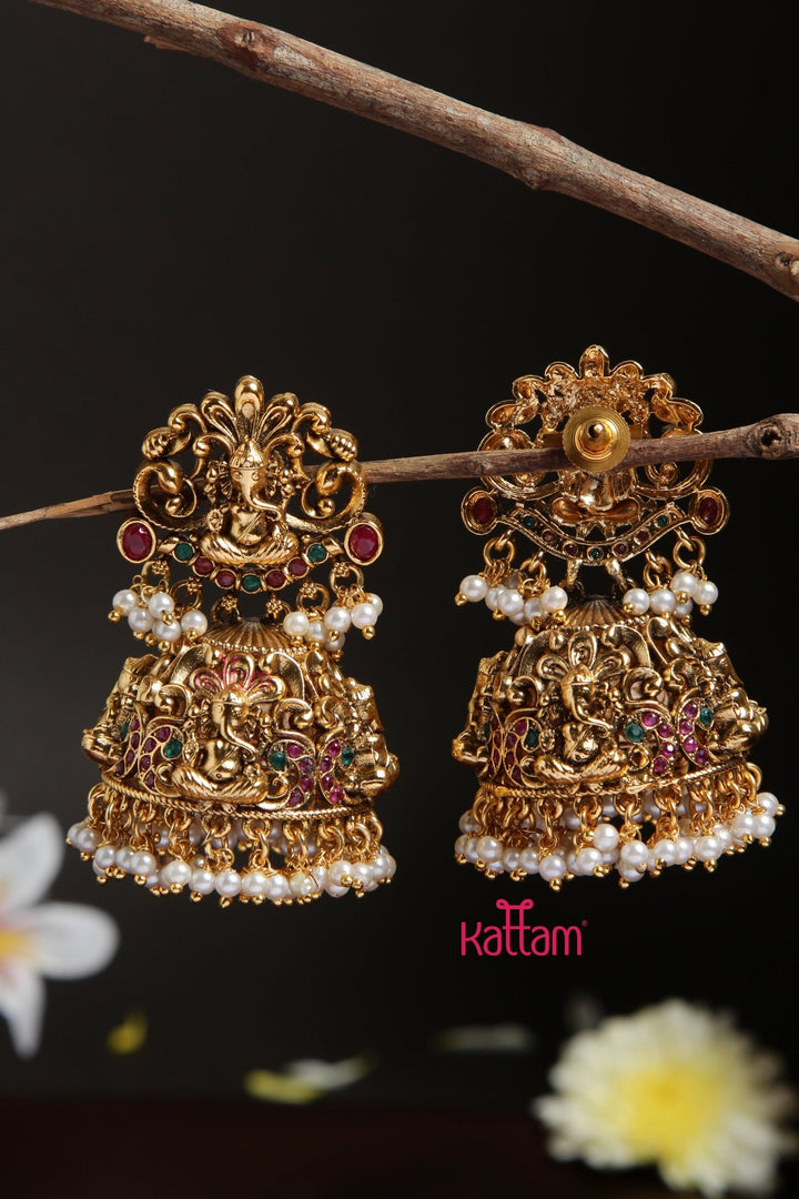 Ganesha Antiquegold Jhumka - E933