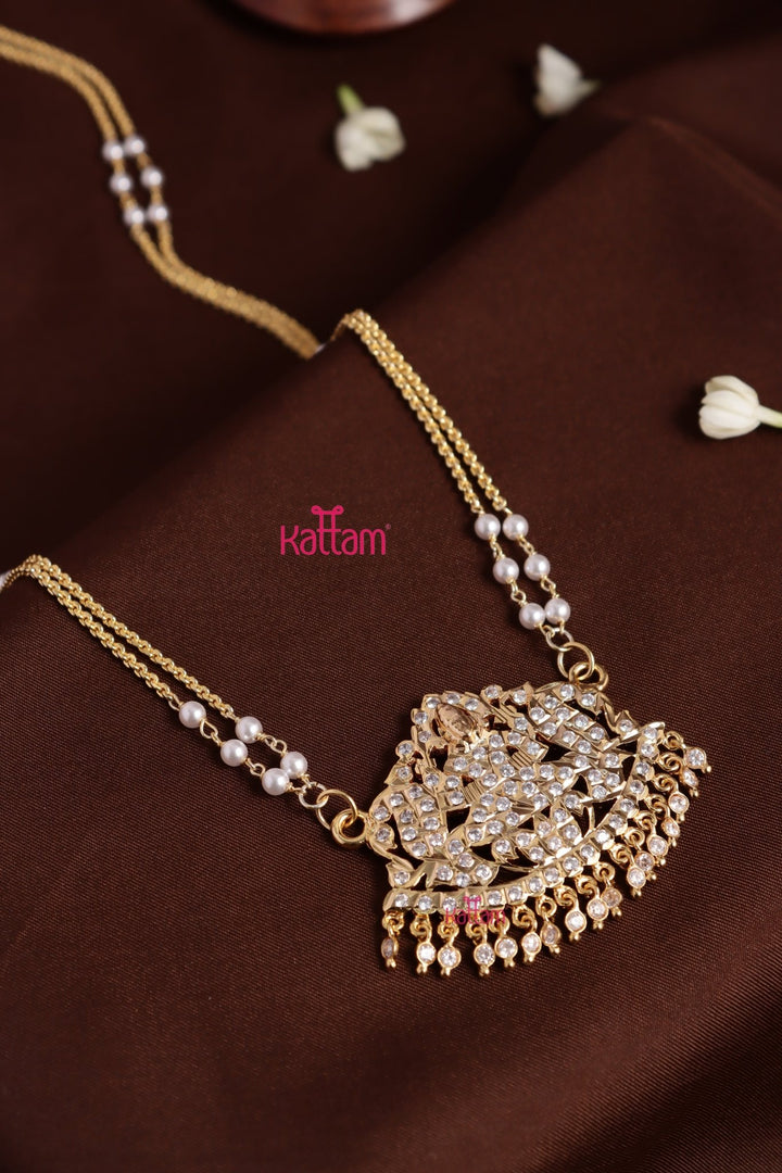 Gati Goddess Dollar Pearl Chain - White (No Earrings) - N3920