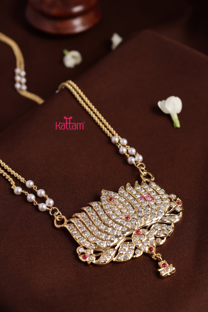 Gati Lotus Dollar Pearl Chain - White Ruby (No Earrings) - N3924