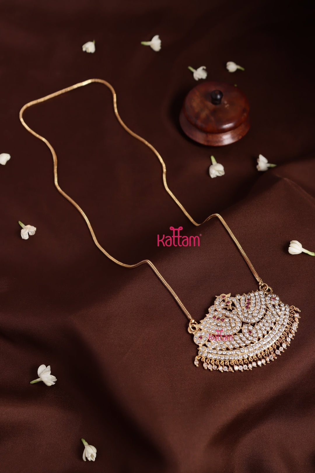 Gati Swan Dollar Goldtone Chain - White Ruby (No Earrings) - N3935
