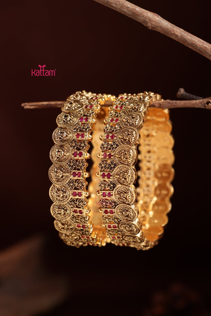 Goddess Coin Stone Bolld Bangle - B599 - V4