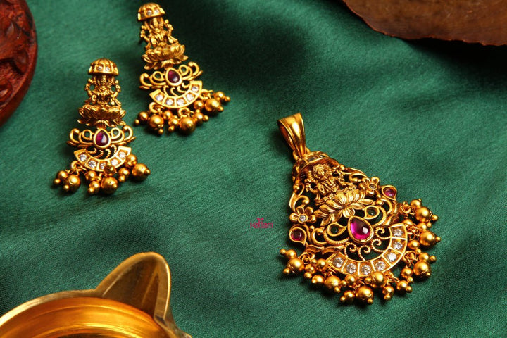 Goddess Lakshmi Pendant and Jhumka Set (No chain) - P001