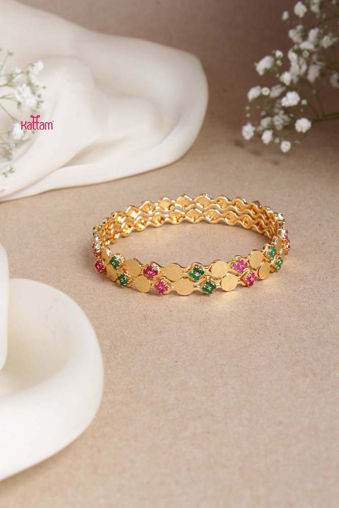 Goddess Ruby Green Coin Bangle - B459 - V4