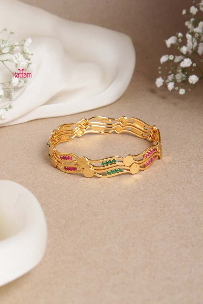 Goddess Ruby Green Coin Wave Bangle - B461 - V4