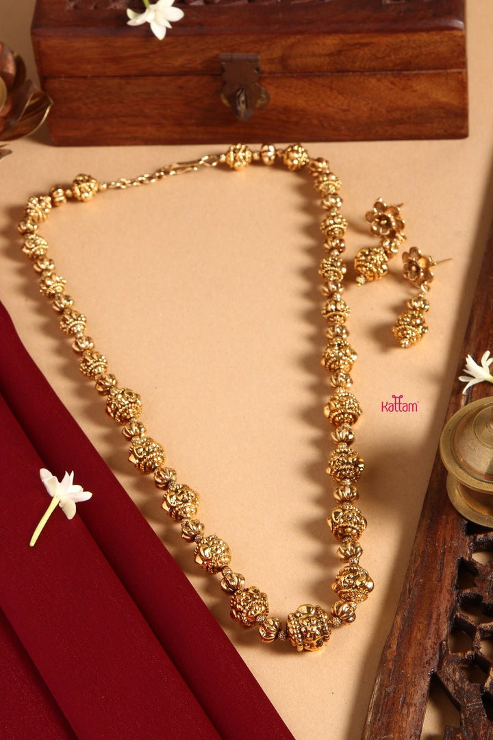 Golden Ball Chain - N1347