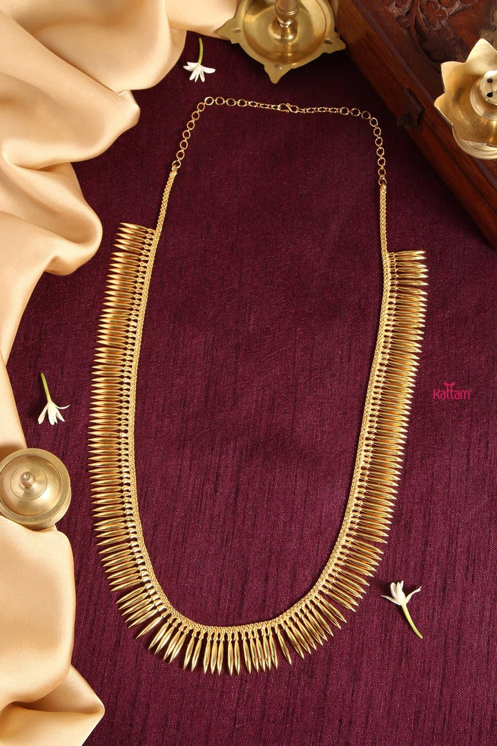 Golden Spikes Kerala Haram (No earring) - N1337