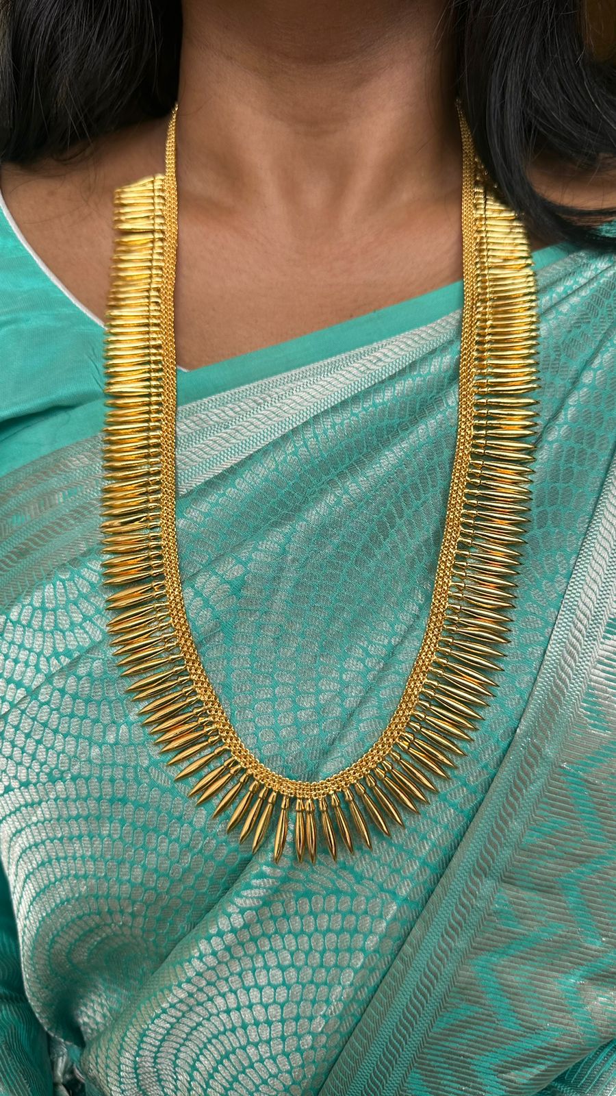 Golden Spikes Kerala Haram (No earring) - N1337