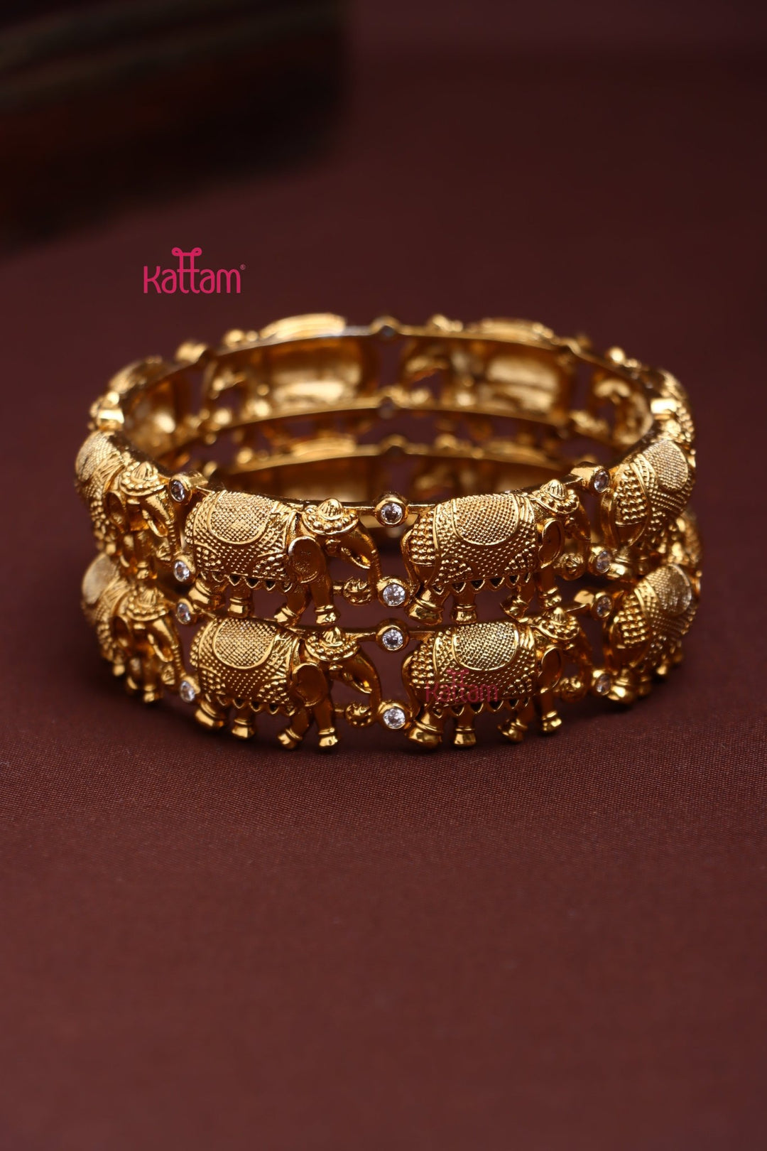 Goldtone Elephant Bangle - White - B579 - V4