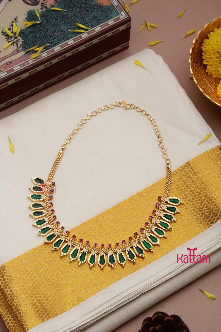 Goldtone Green Spike Choker ( No Earrings ) - N3188