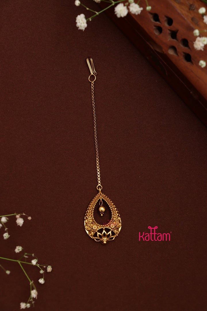 Goldtone Lotus Maangtikka - MT133