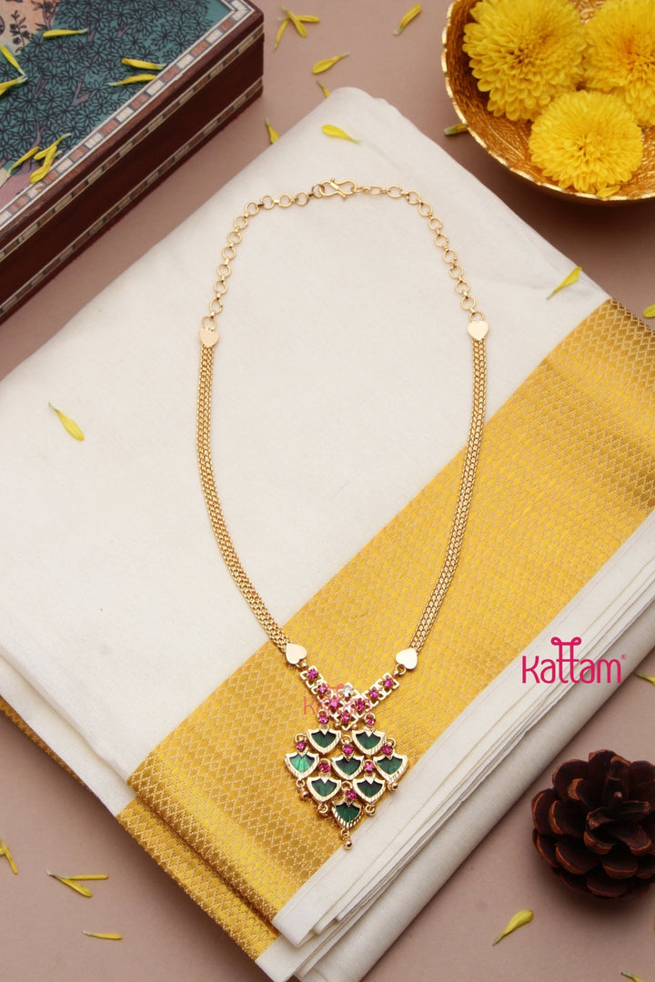 Goldtone Palakka Pendnat Chain ( No Earrings ) - N3193