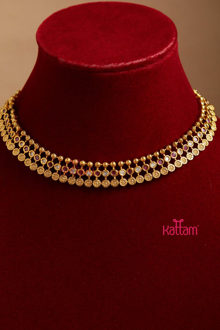 Goldtone Patterned Ruby Choker - N2976