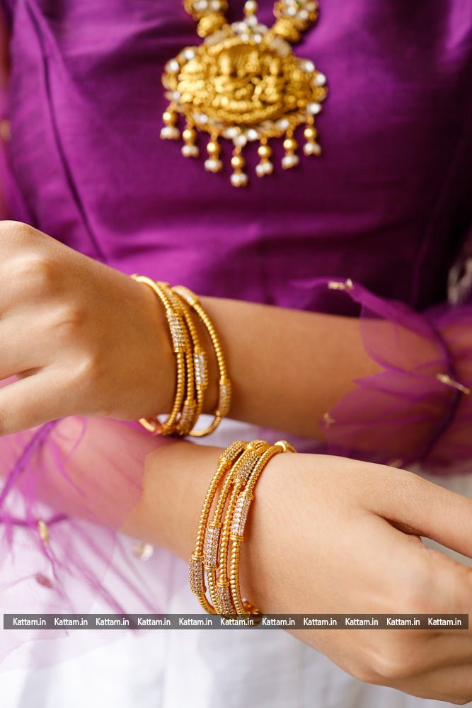 Goldtone Spiral Stone Bangle (Set of 4) - B348 - V4