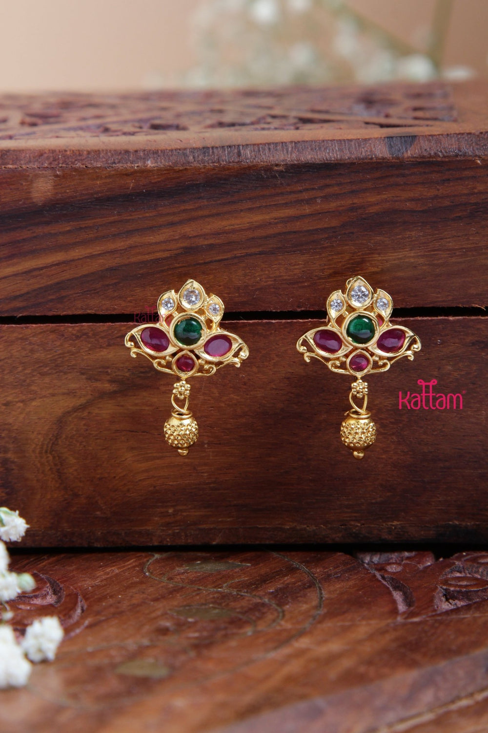 Goldtone Tiny Flower Drop Earring - E912
