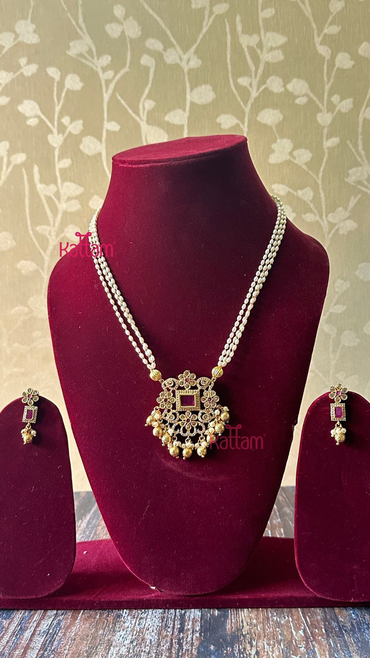 Grand Stone Ruby Dollar Rice Pearl Chain - N2935