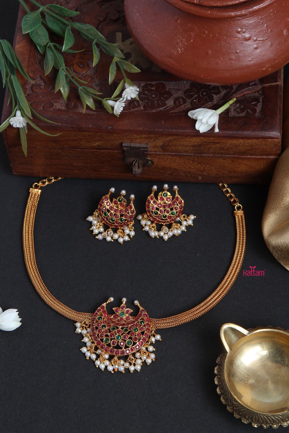 Half Moon Choker Pendant Set - N1185