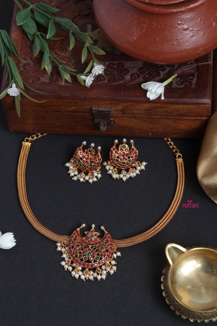 Half Moon Choker Pendant Set - N1185