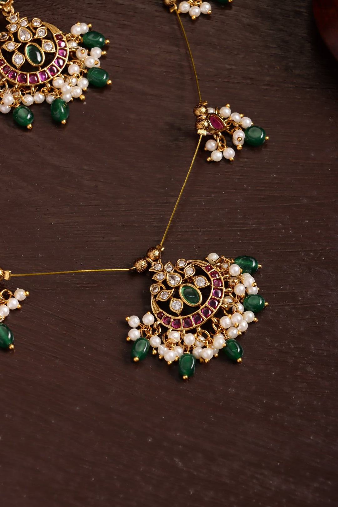 Halfmoon Invisible Necklace - N3825