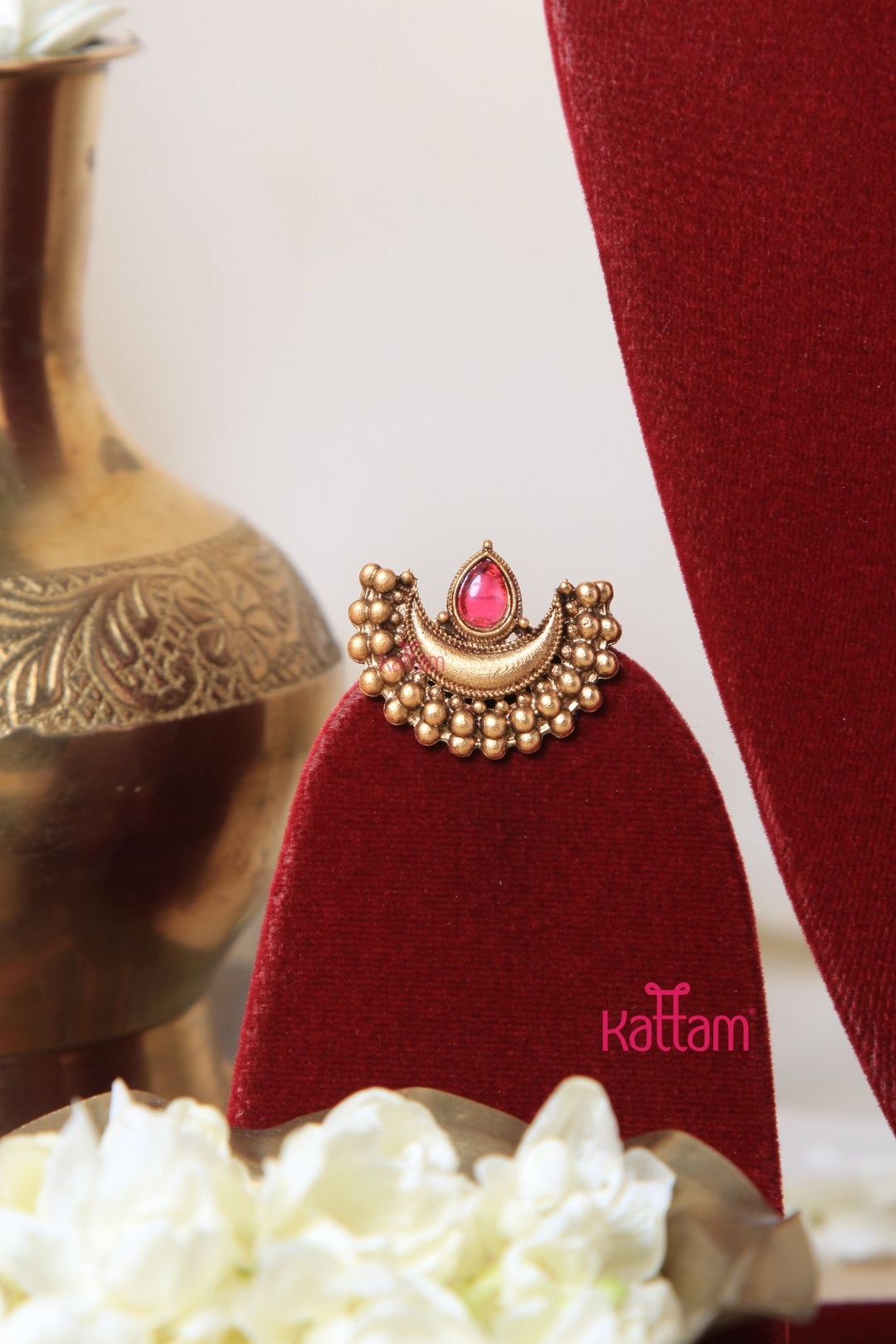 Halfmoon Ruby Choker - N3061
