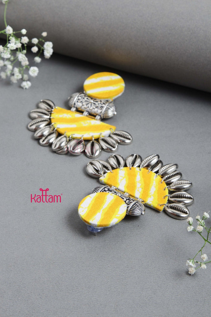 Handcrafted Light Weight Yellow Bandhani Earring - E852