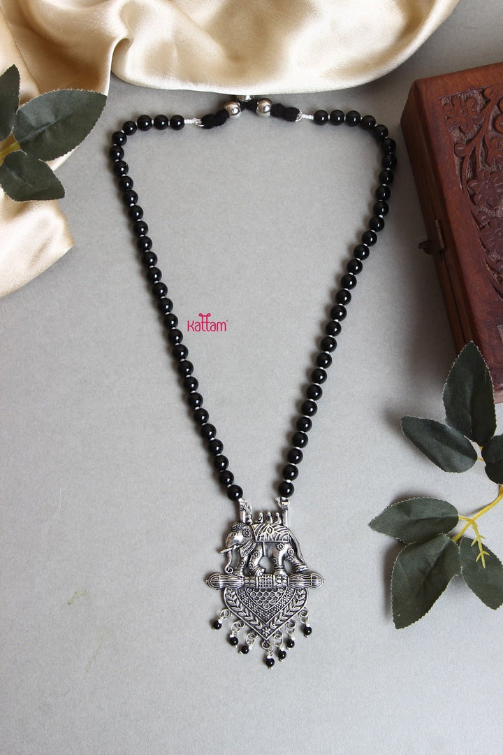 Handmade Black Beads Mala (No Earrings) - N905
