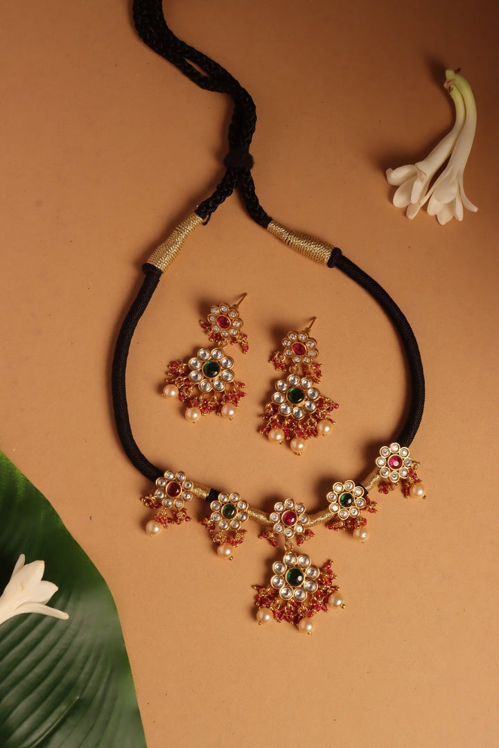 Handmade Five Flower Black Thread Choker - N4099