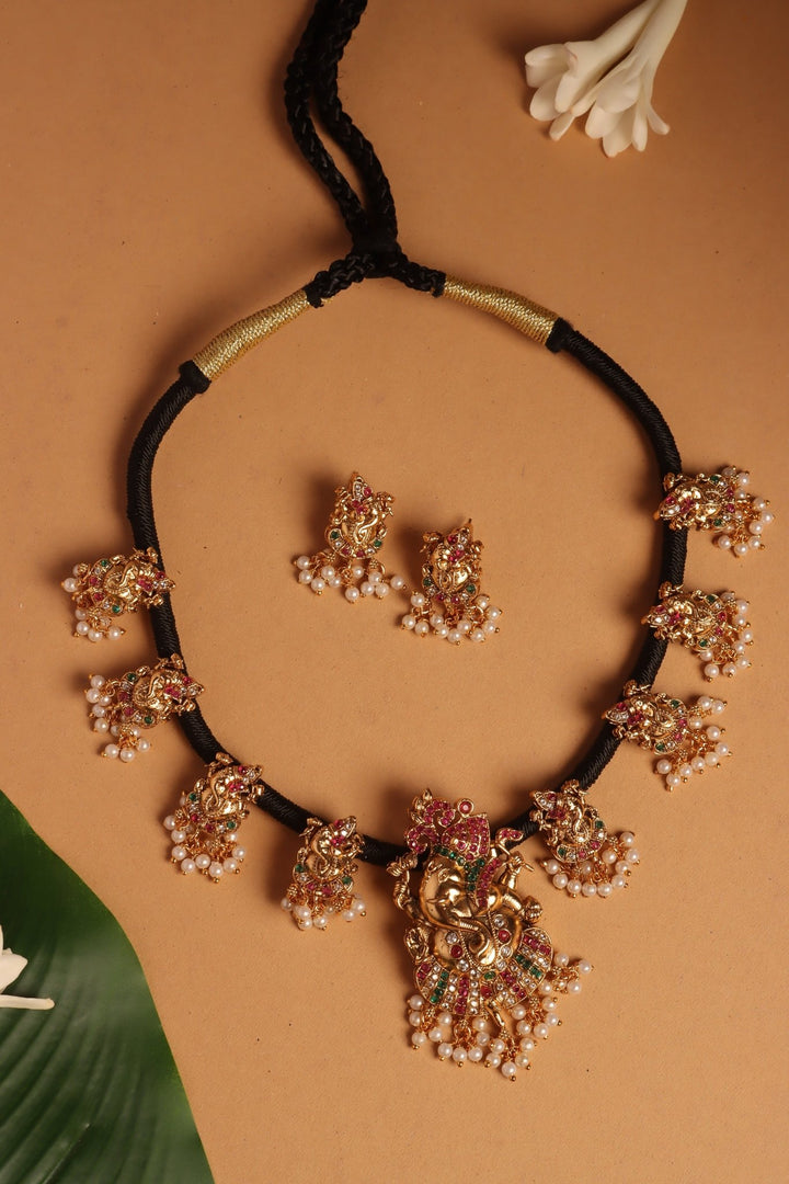 Handmade Ganesha Pendant Thread Choker - N4101