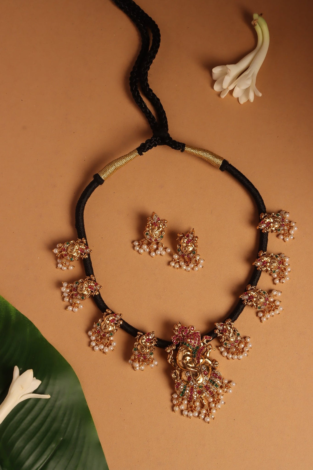 Handmade Ganesha Pendant Thread Choker - N4101