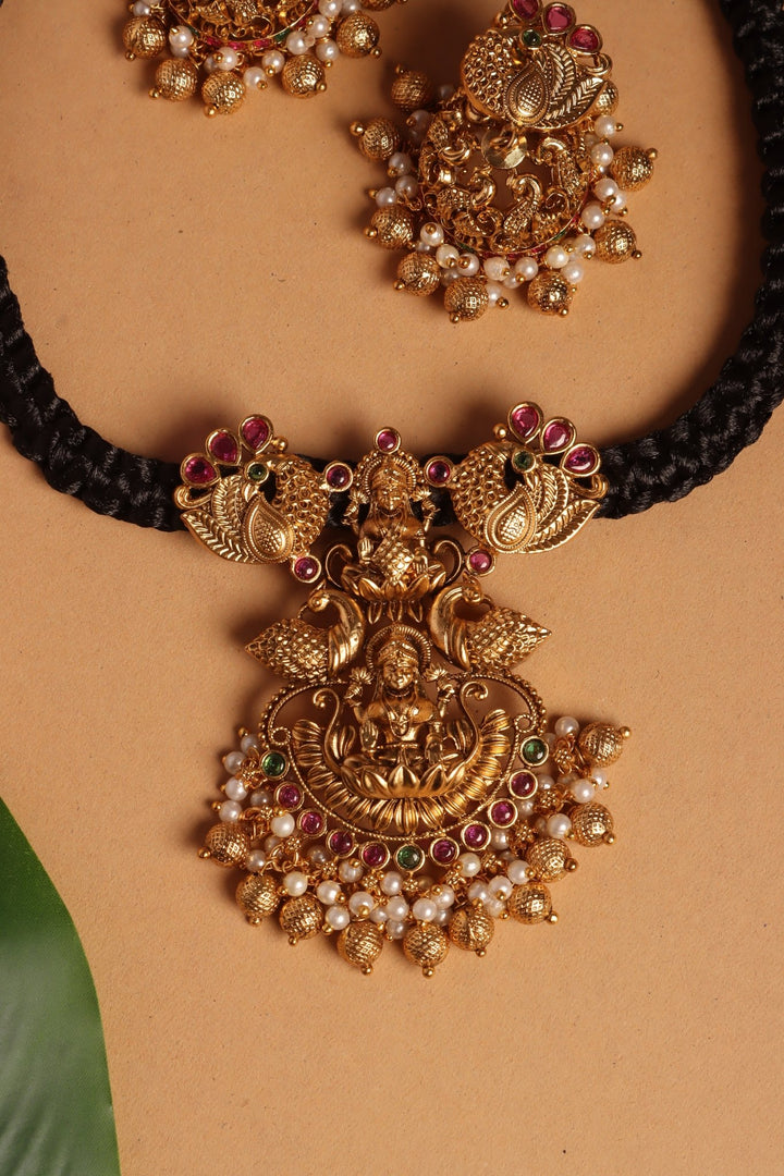 Handmade Lakshmi Pendant Black Thread Choker - N4096