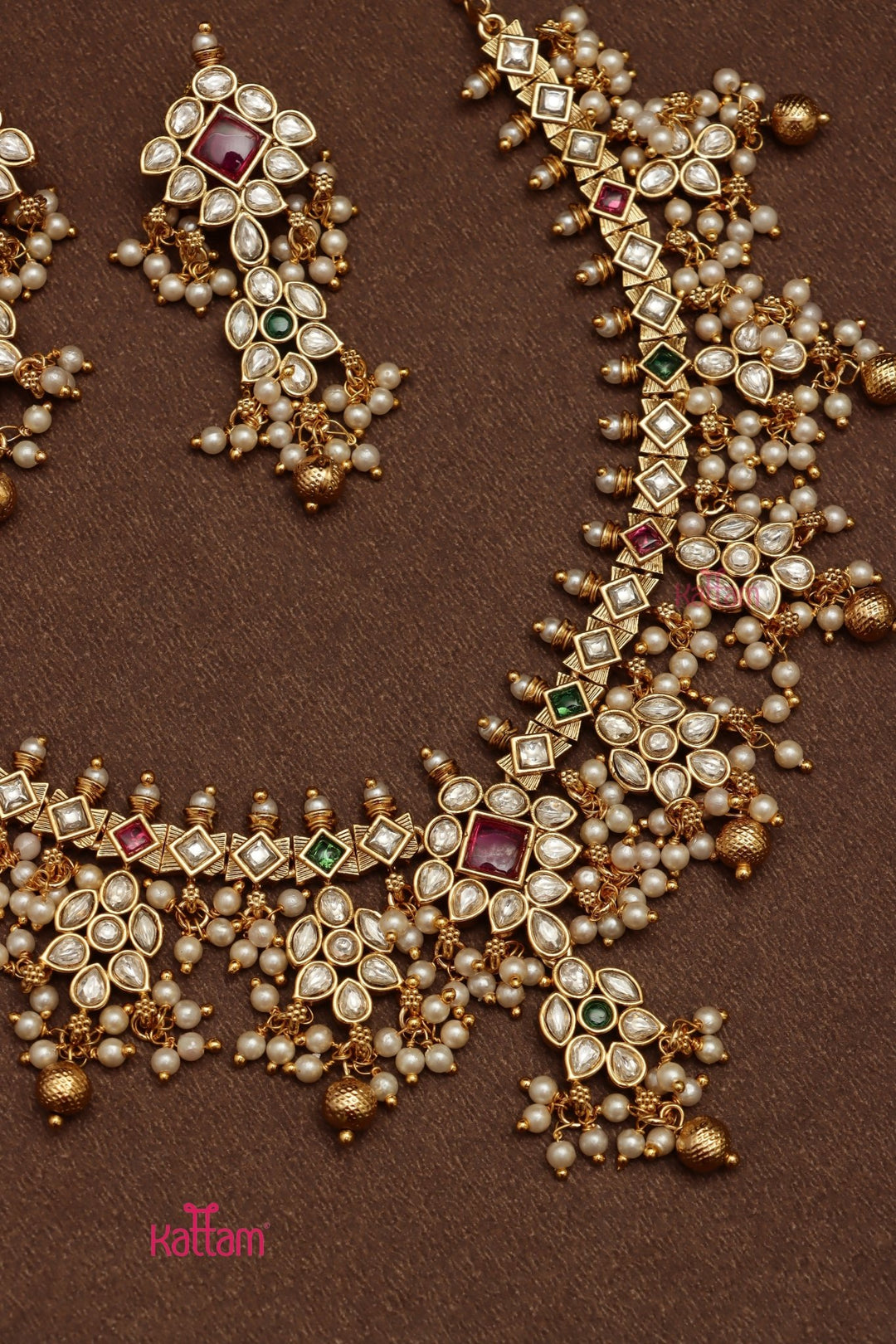 Ilakkiya - Multistone Guttapusalu Choker - N3637