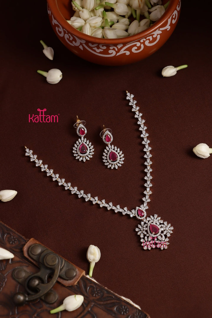 Joyce - AD Partwear Ruby Choker - N5303
