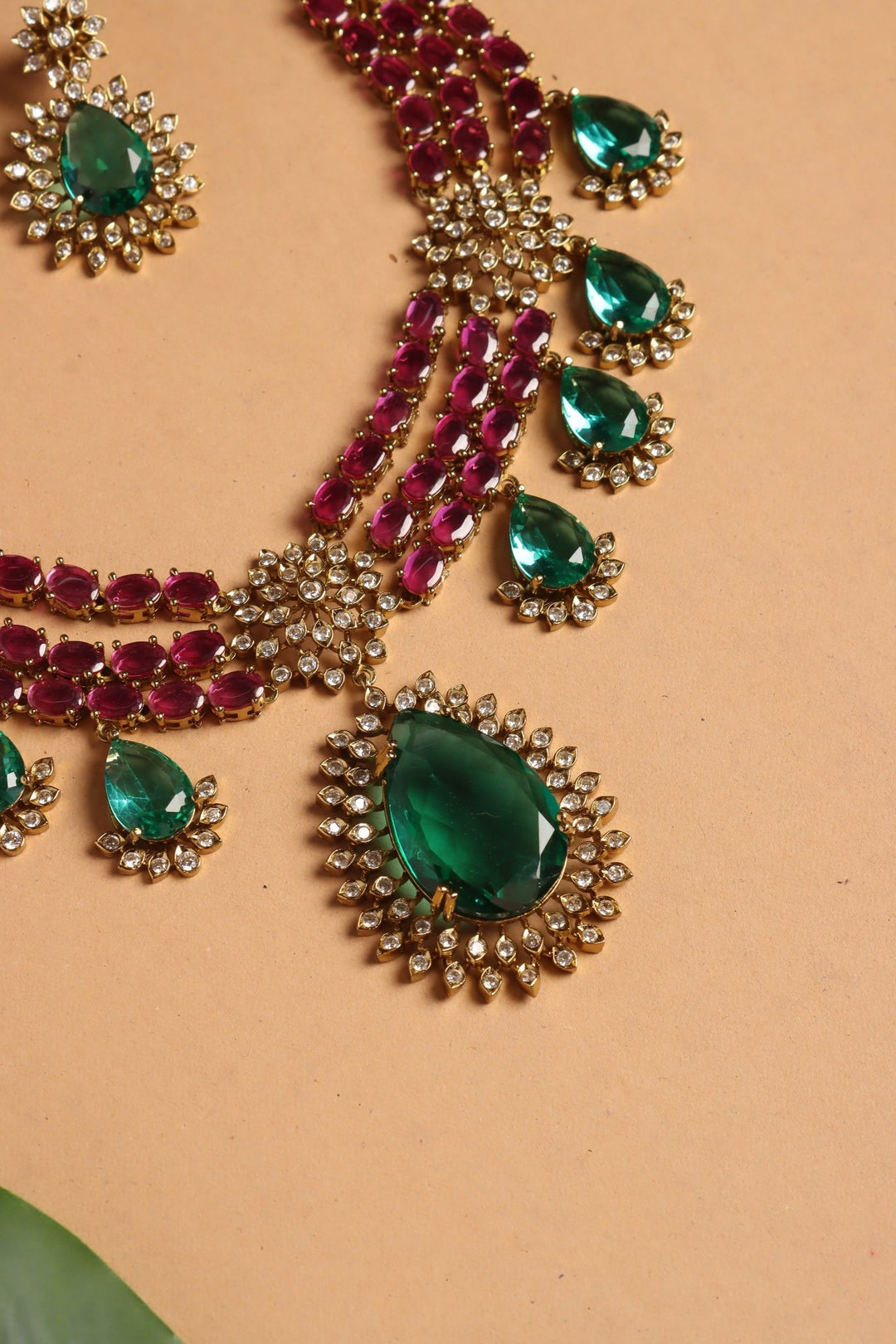 Juliet - Victorian Layer Teardrop Necklace - N6174