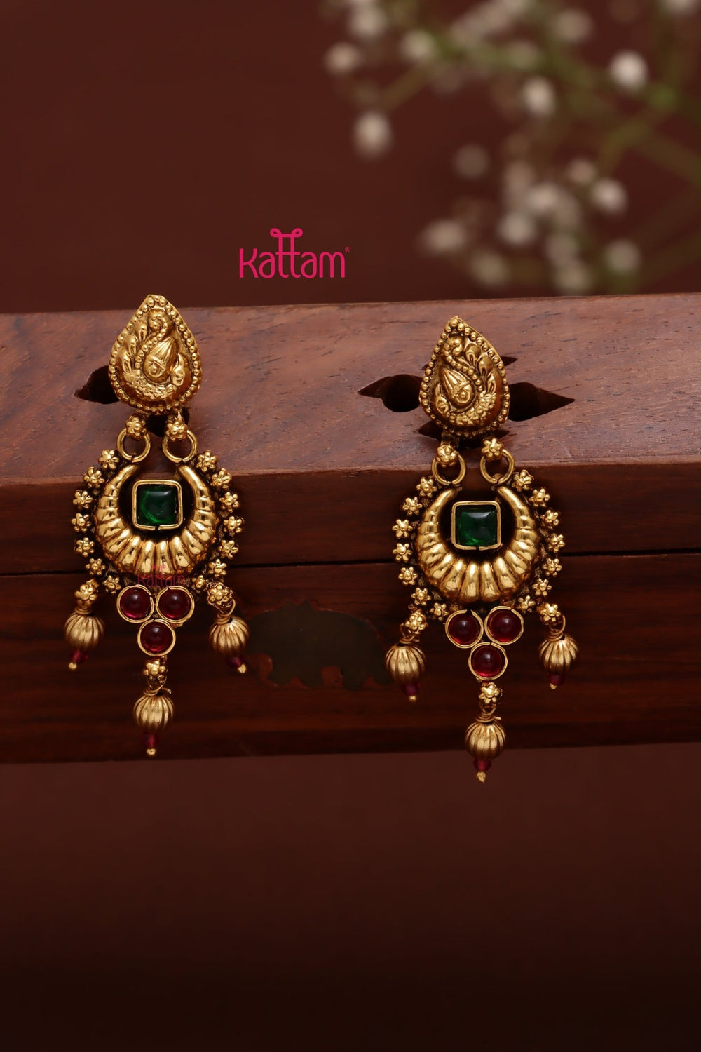 Kaariha - Statement Earring Design 10 - E1087