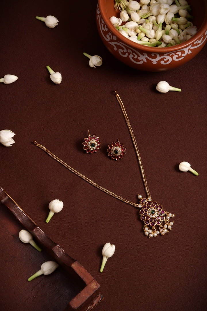 Kemp Kolam Flower Attigai - N4147