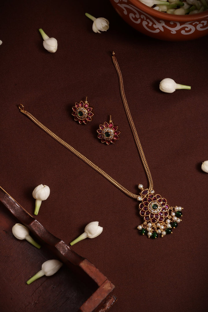 Kemp Kolam Flower Beads Attigai - N4148